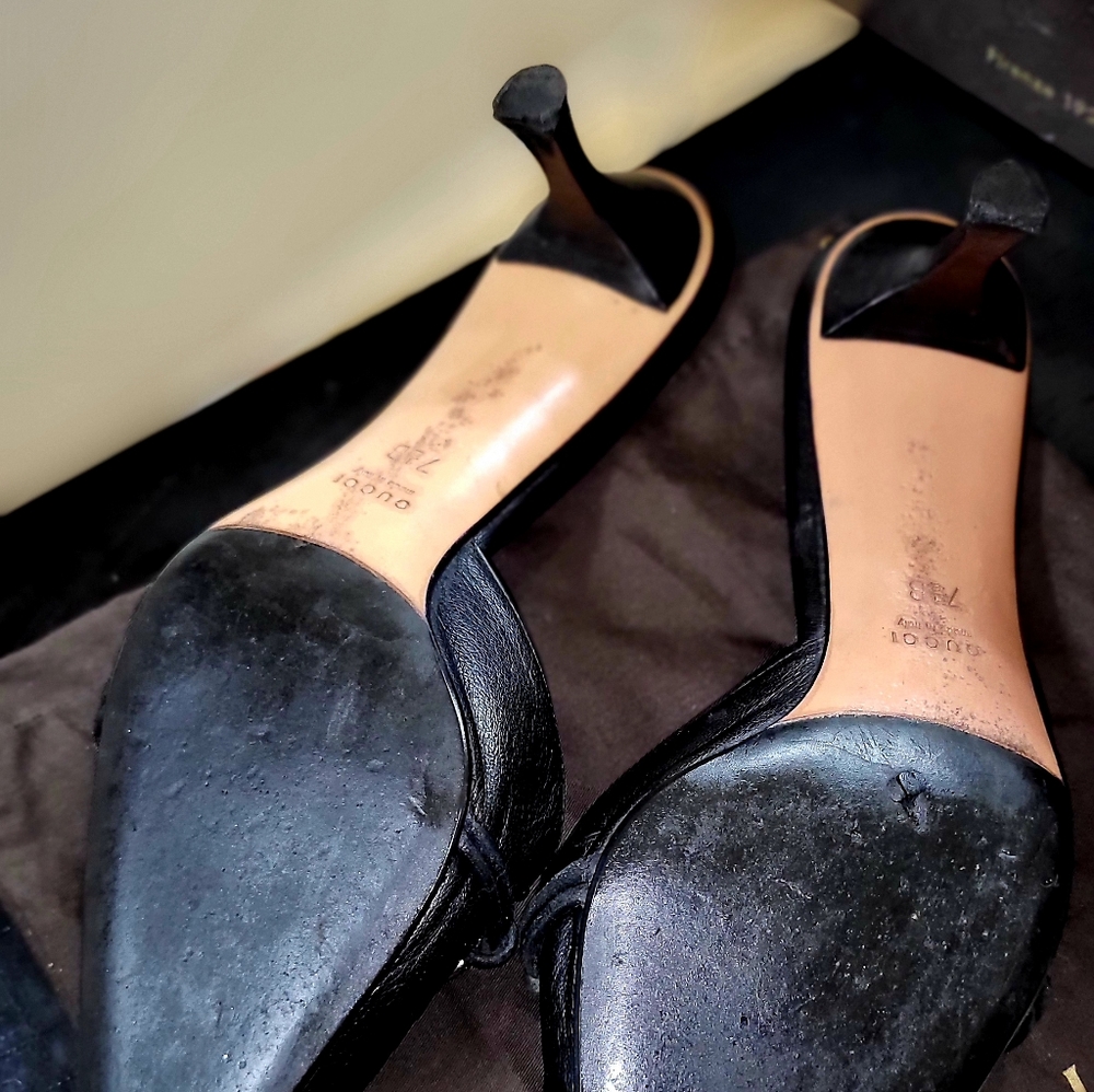 Gucci Black Leather Heels - Picture 5 of 10